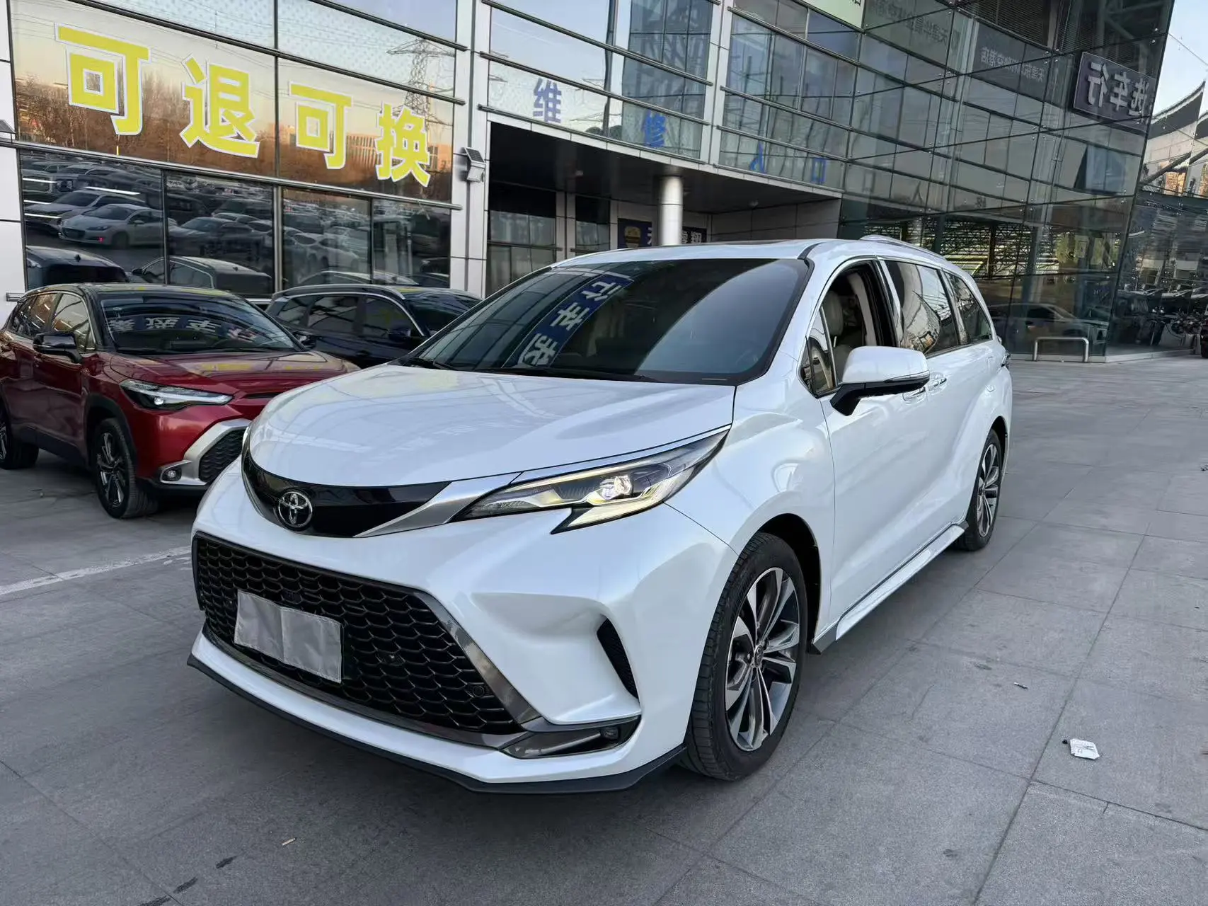 Toyota Granvia  из Китая