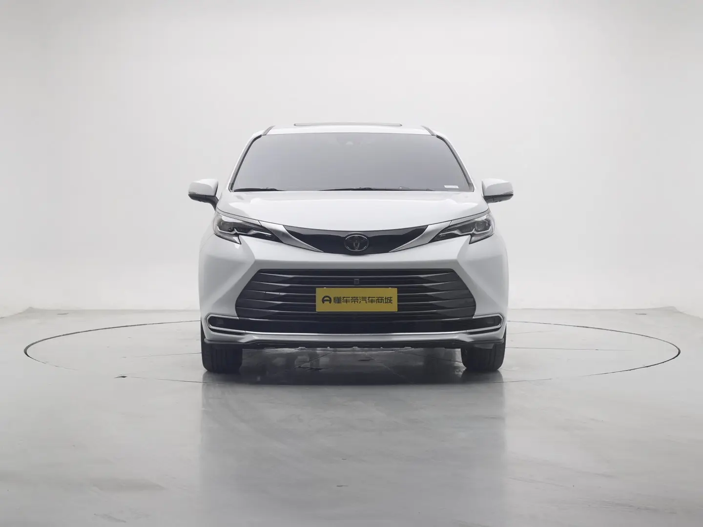 Toyota Sienna  из Китая