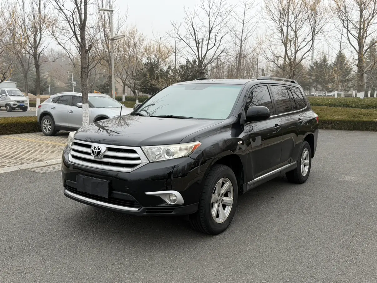 Toyota Highlander  из Китая