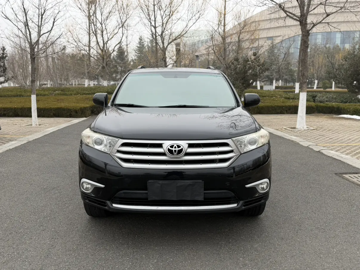 Toyota Highlander  из Китая