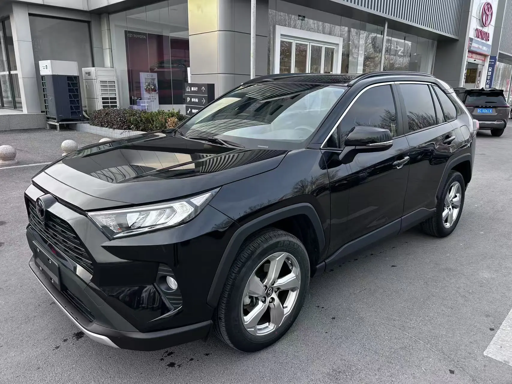Toyota RAV4  из Китая