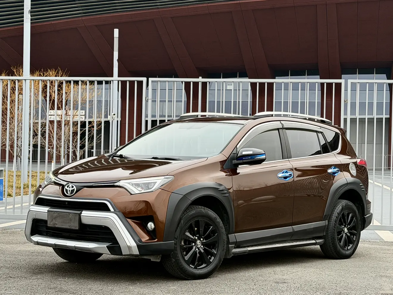 Toyota RAV4  из Китая