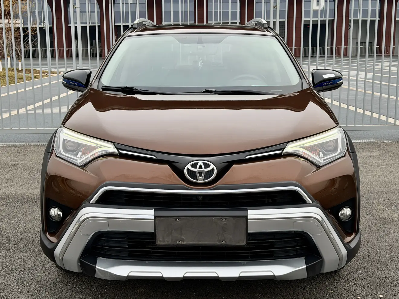 Toyota RAV4  из Китая