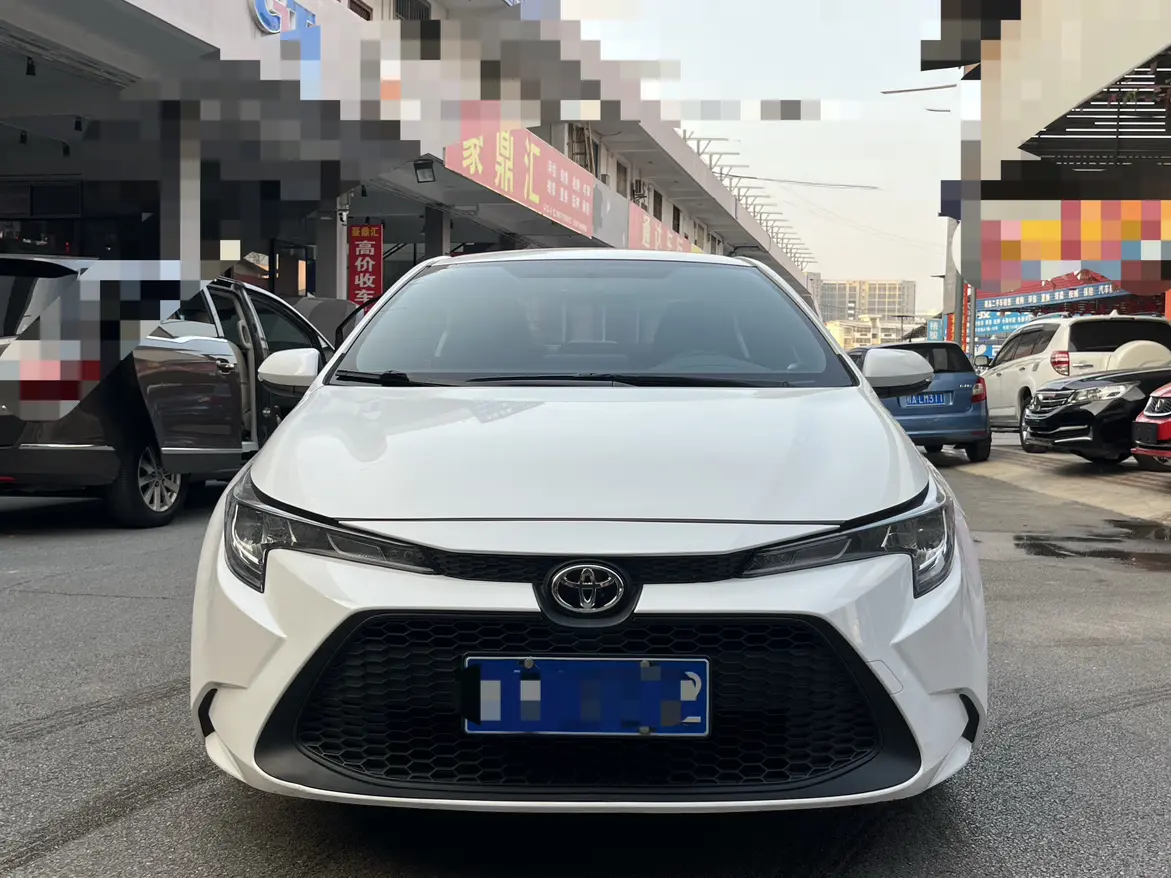 Toyota Levin (Lei Ling)  из Китая