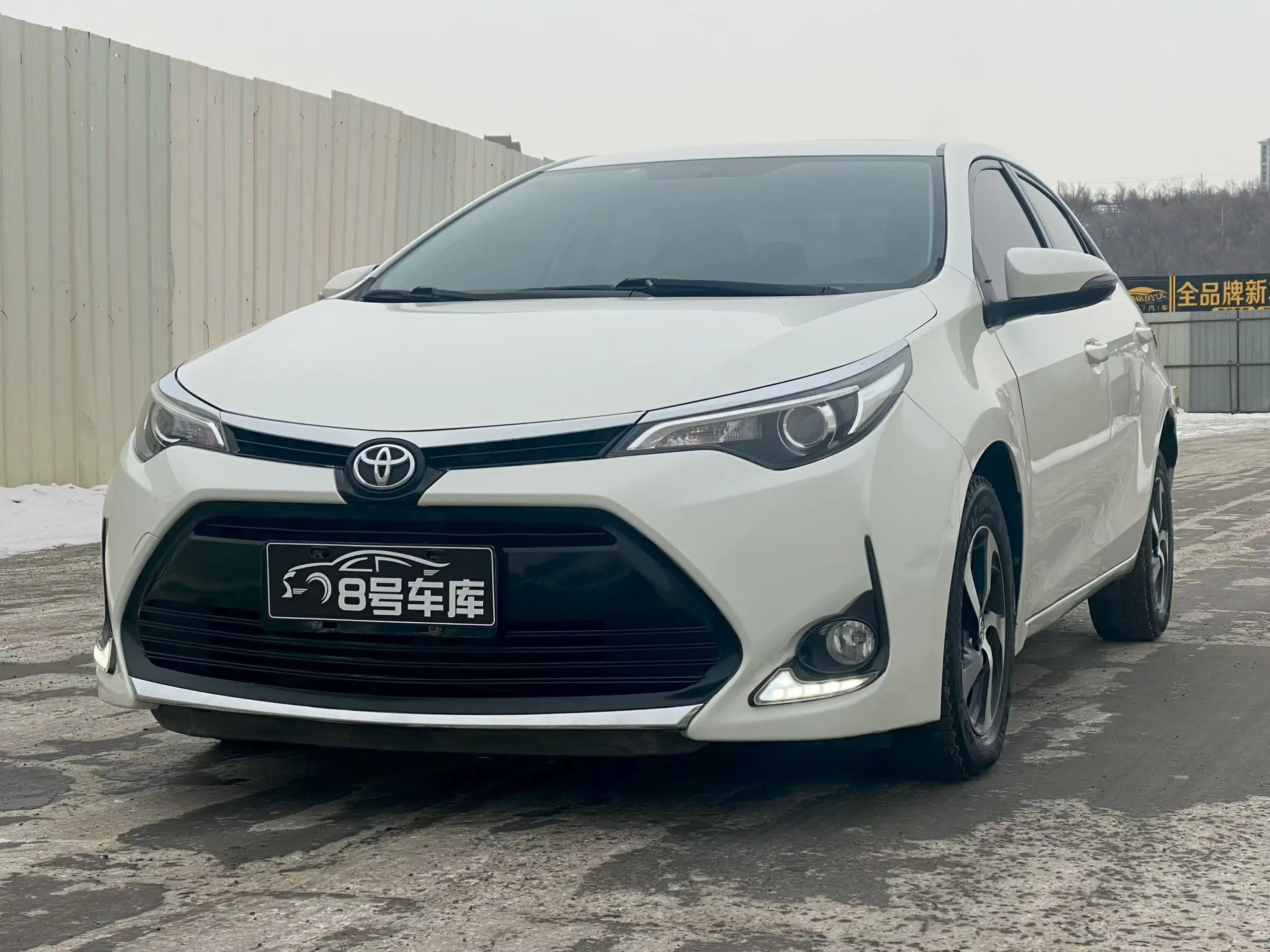 Toyota Levin (Lei Ling)  из Китая