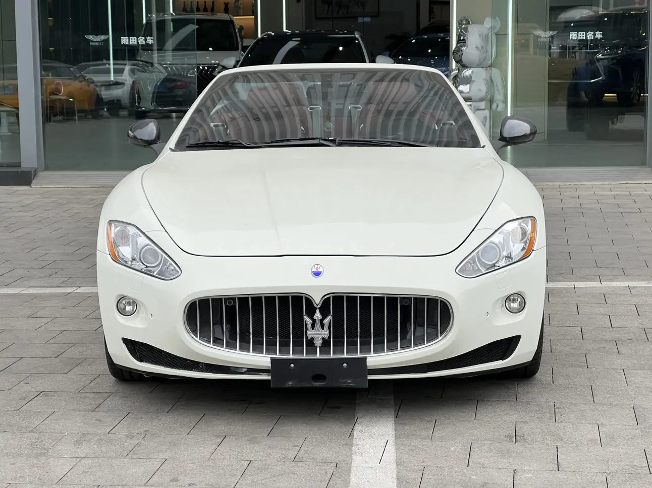 Maserati GranCabrio  из Китая