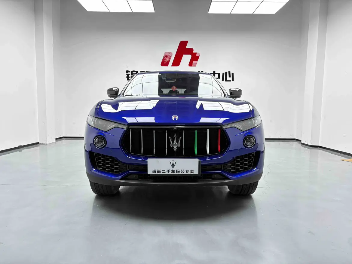 Maserati Levante  из Китая