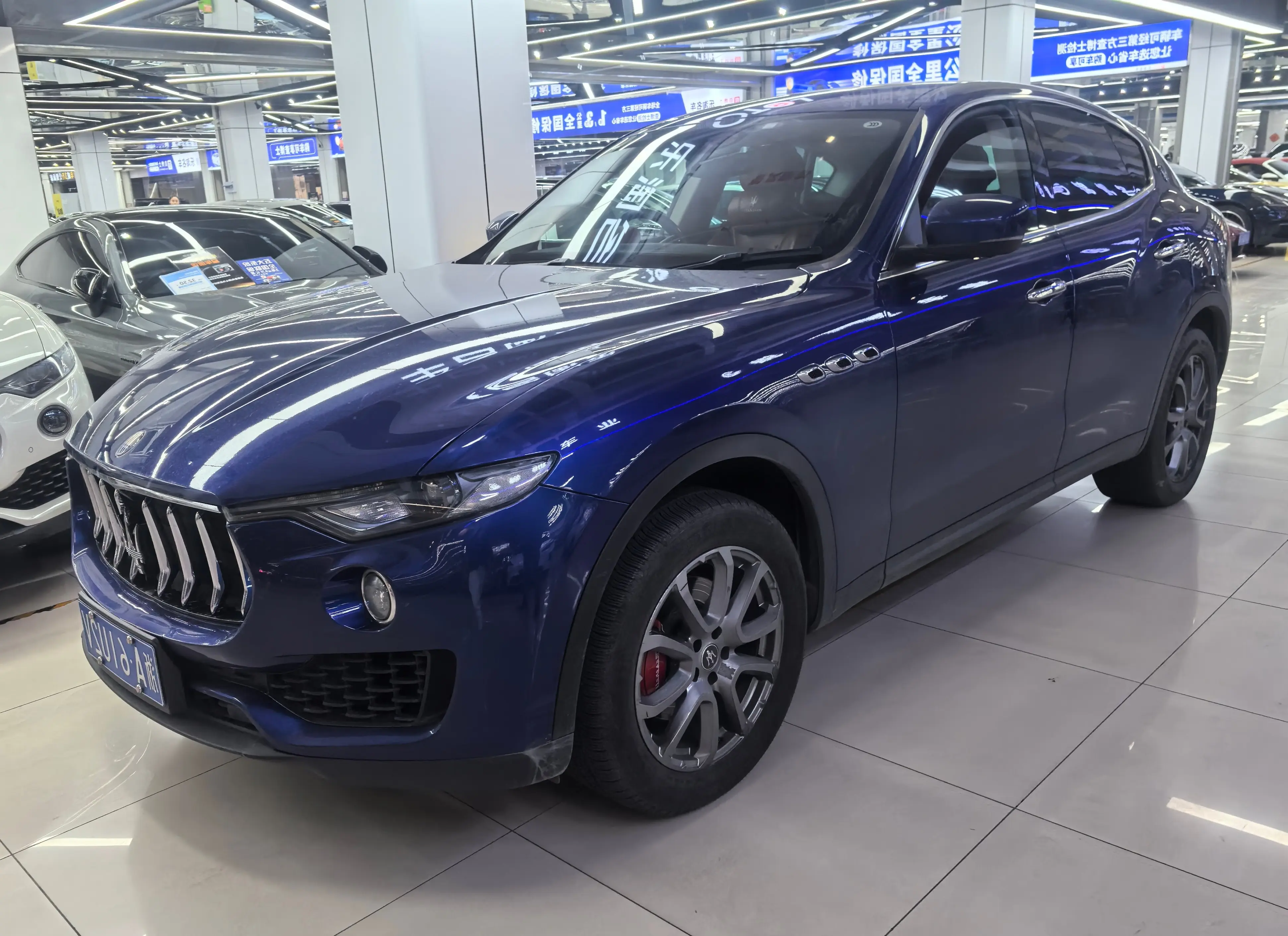 Maserati Levante  из Китая