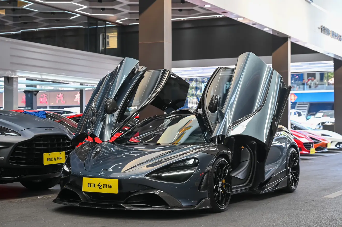 McLaren 720S  из Китая