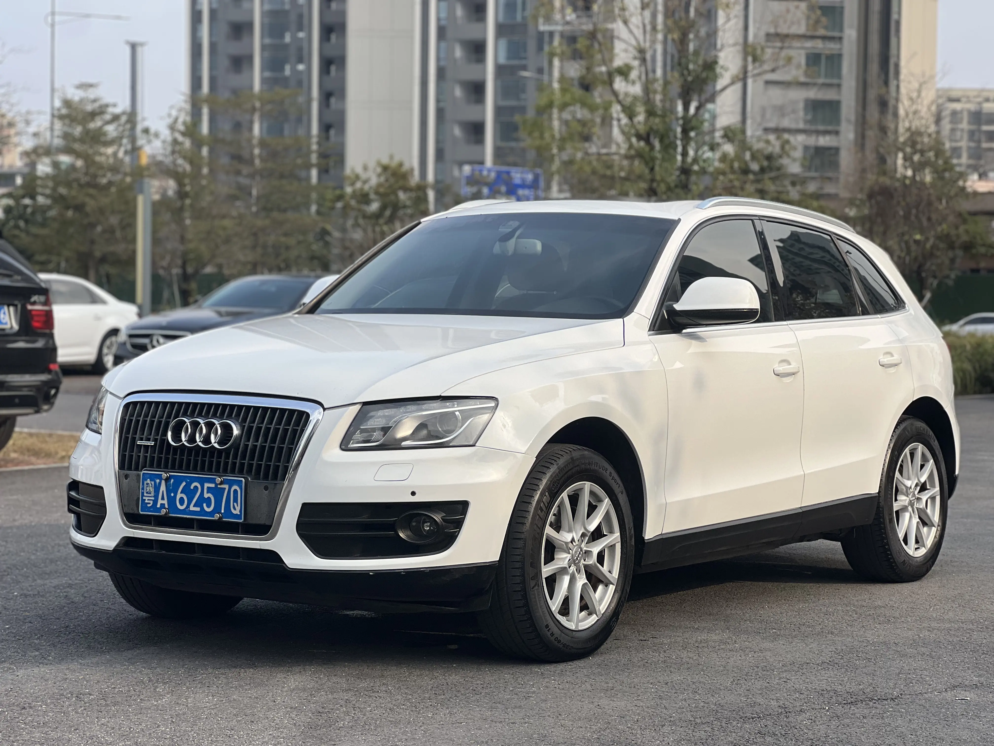 Audi Q5  из Китая
