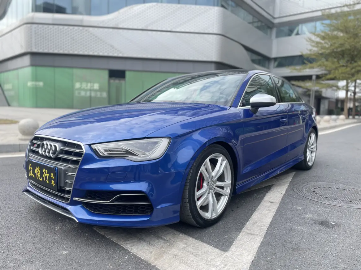 Audi S3  из Китая
