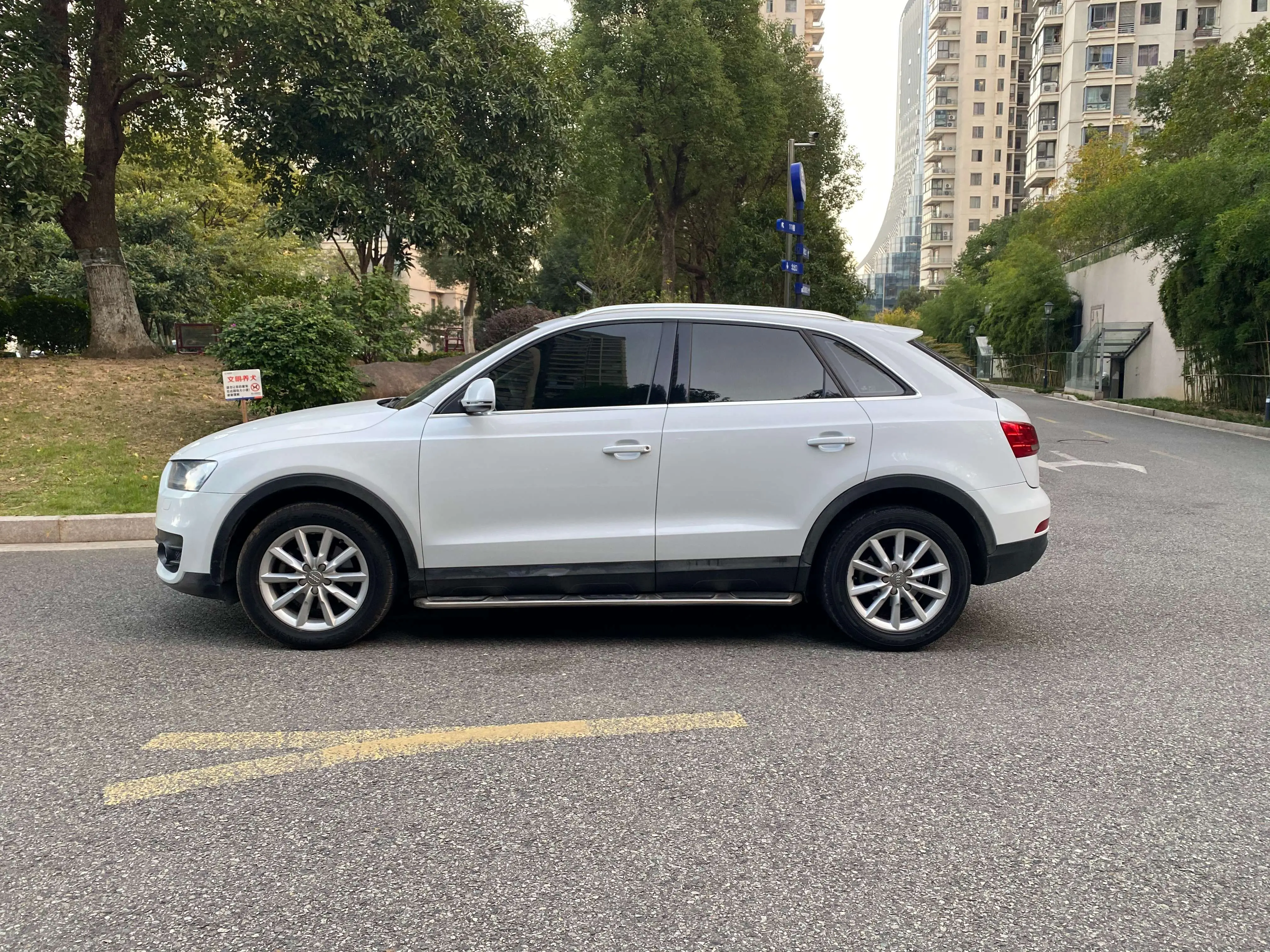 Audi Q3  из Китая