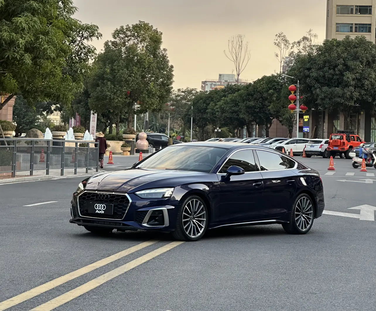 Audi A5  из Китая