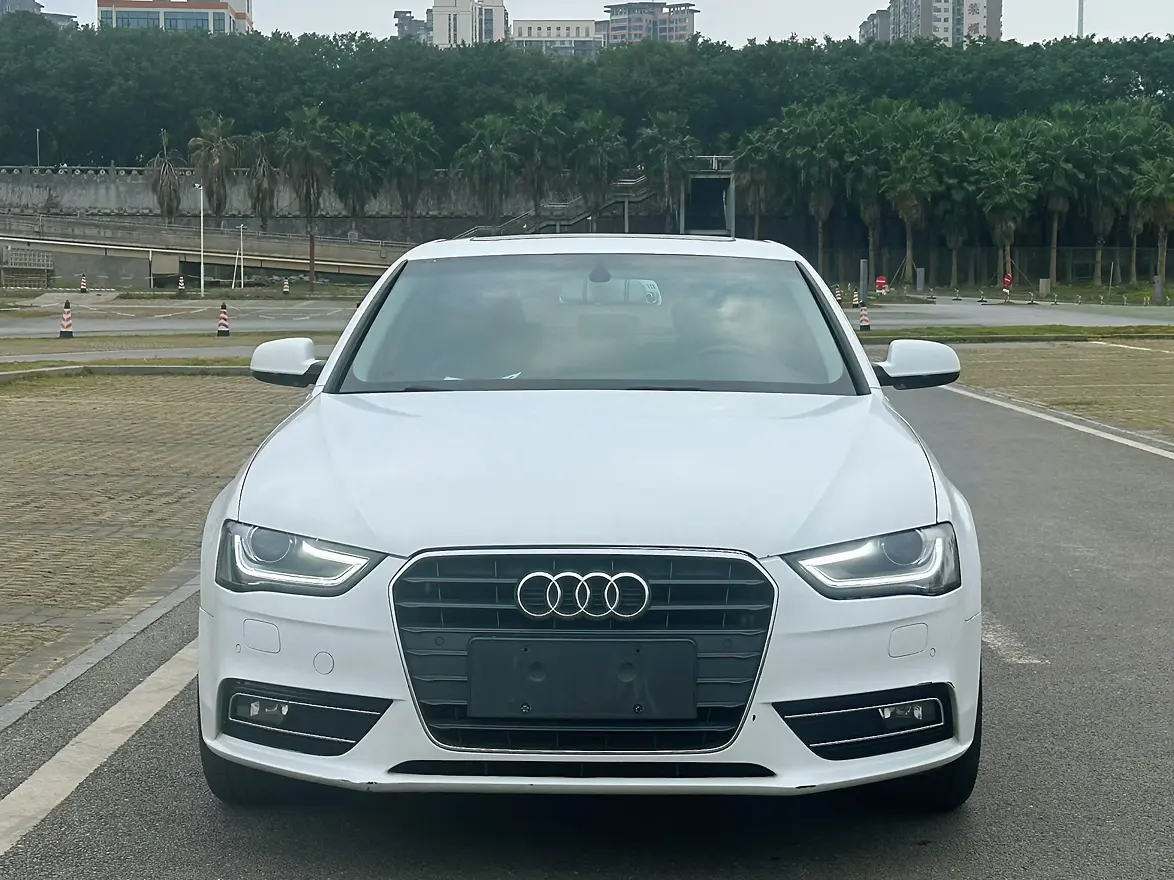 Audi A4L  из Китая