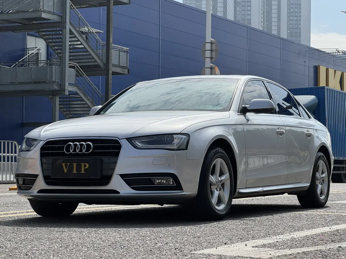 Audi A4L  из Китая