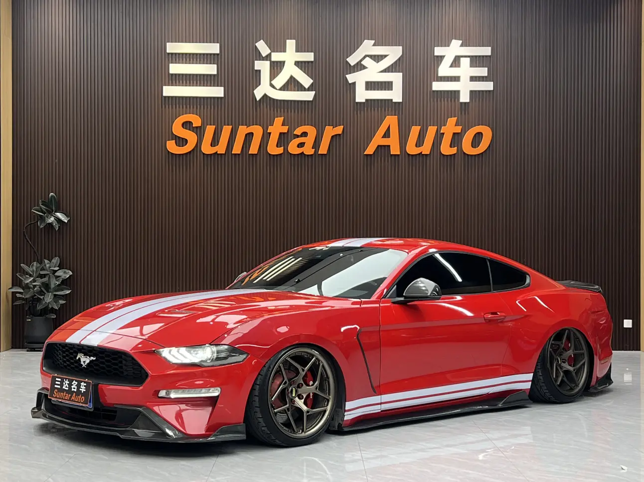 Ford Mustang  из Китая