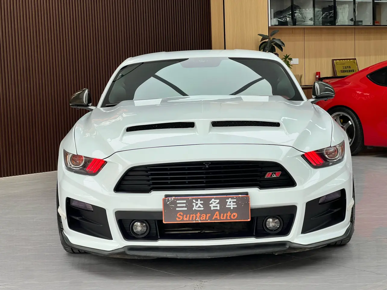 Ford Mustang  из Китая
