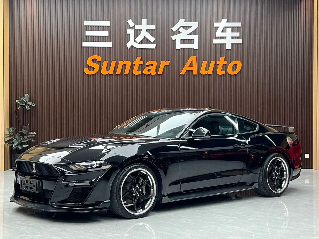 Ford Mustang  из Китая