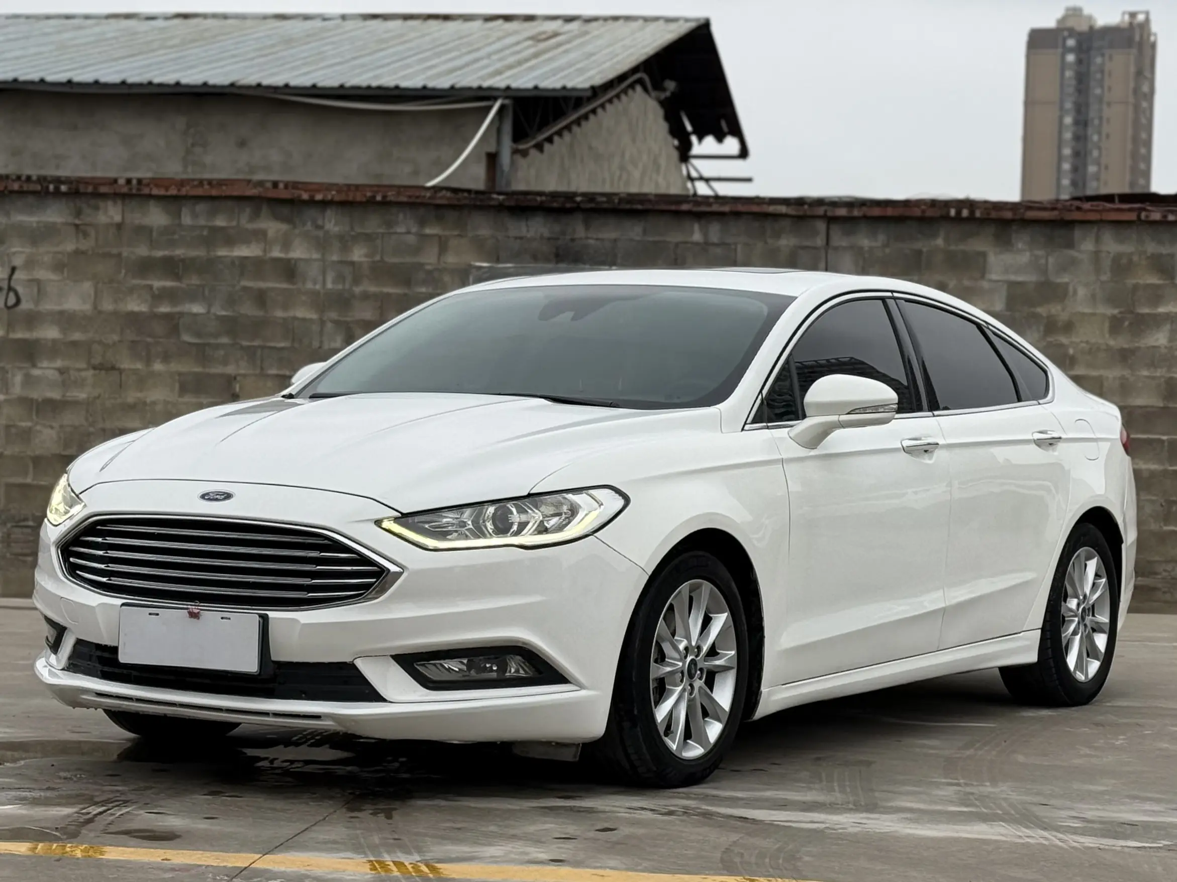 Ford Mondeo  из Китая