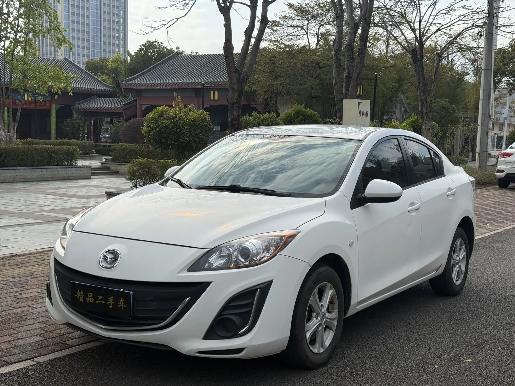 Mazda Axela (Mazda3)  из Китая