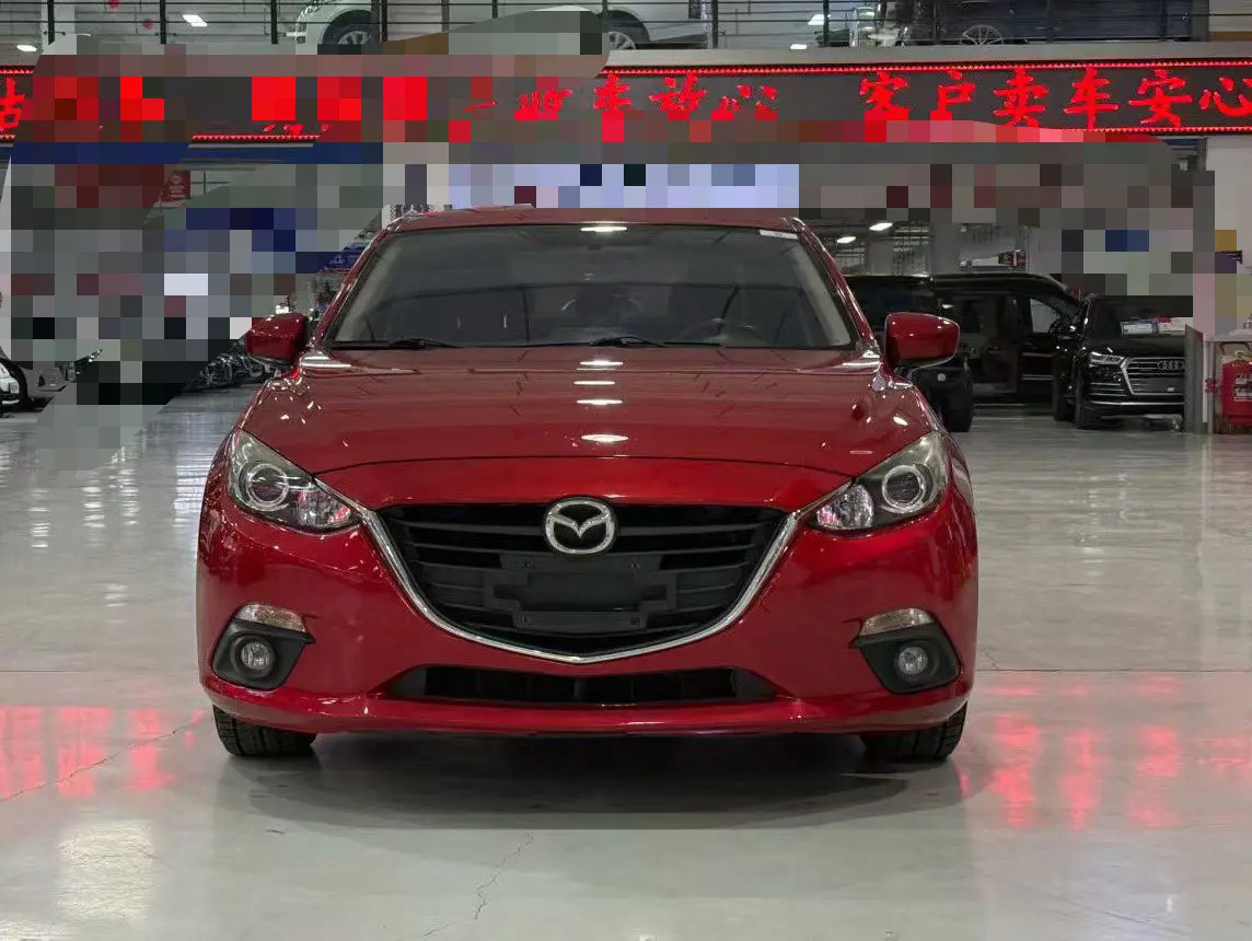 Mazda Axela (Mazda3)  из Китая