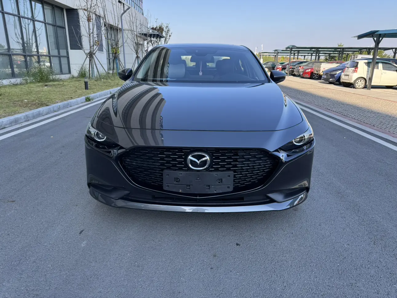 Mazda Axela (Mazda3)  из Китая
