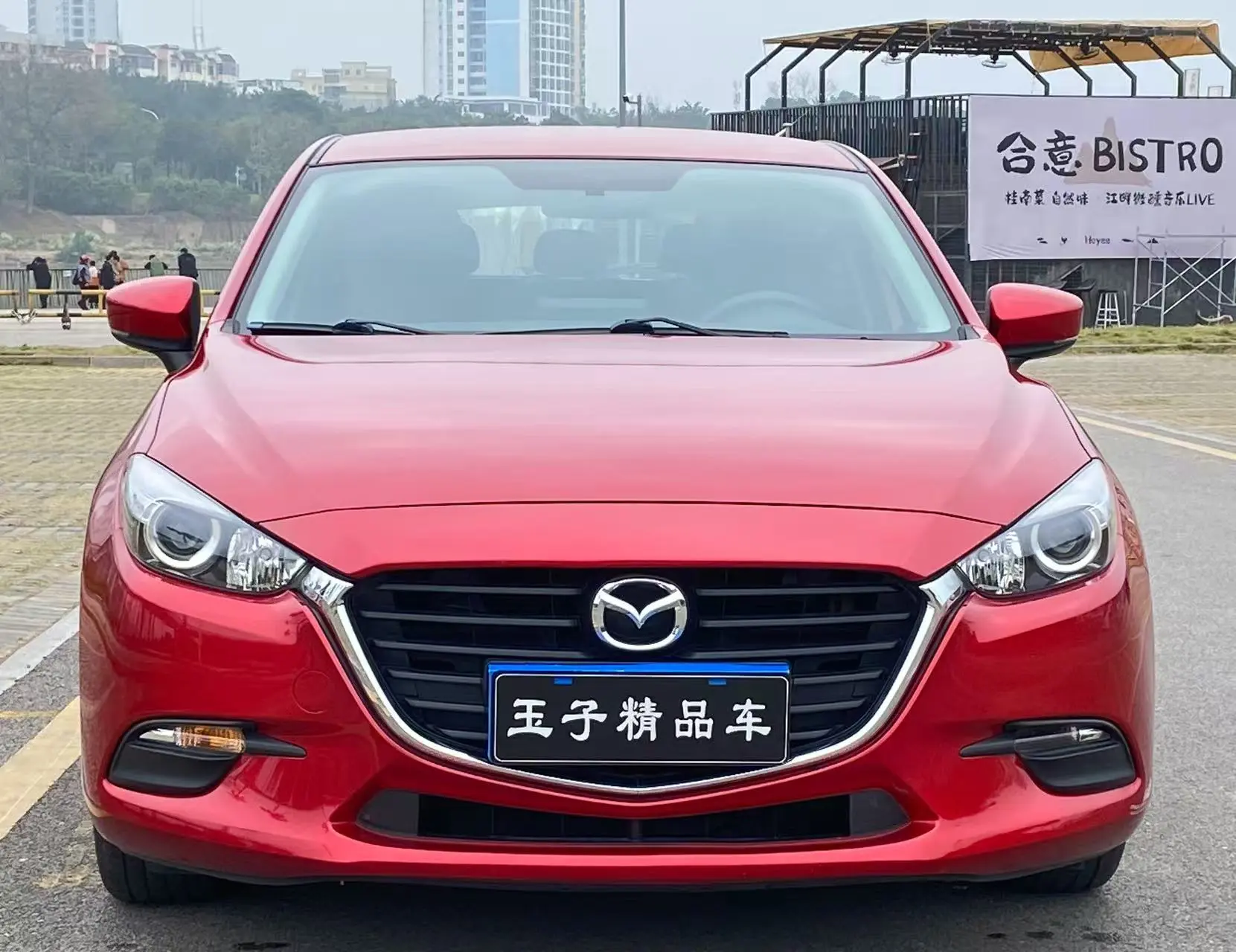 Mazda Axela (Mazda3)  из Китая
