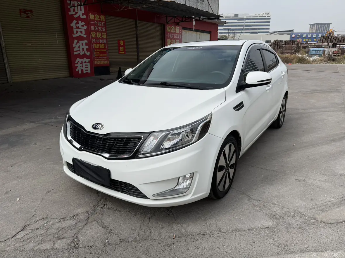 Kia K2  из Китая