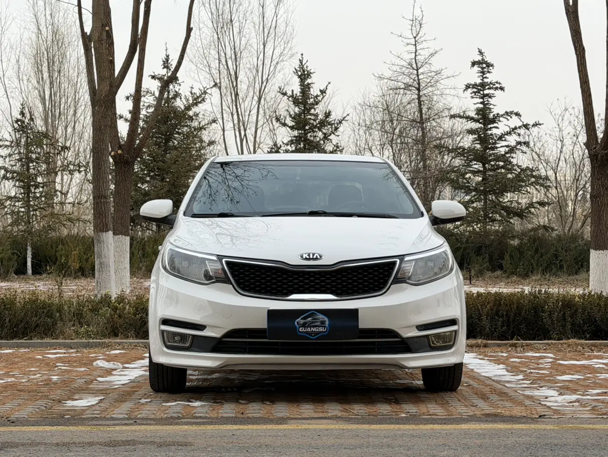 Kia K2  из Китая