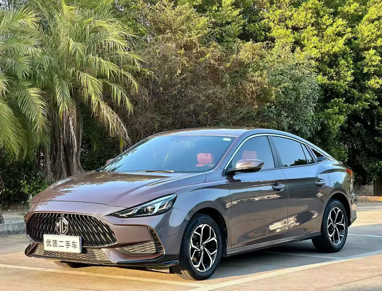 MG 5  из Китая