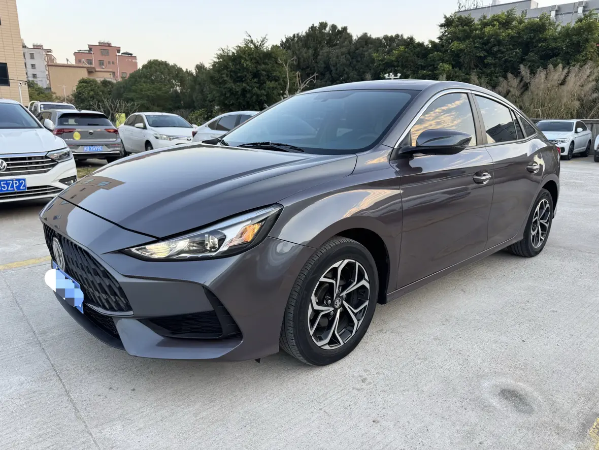 MG 5  из Китая