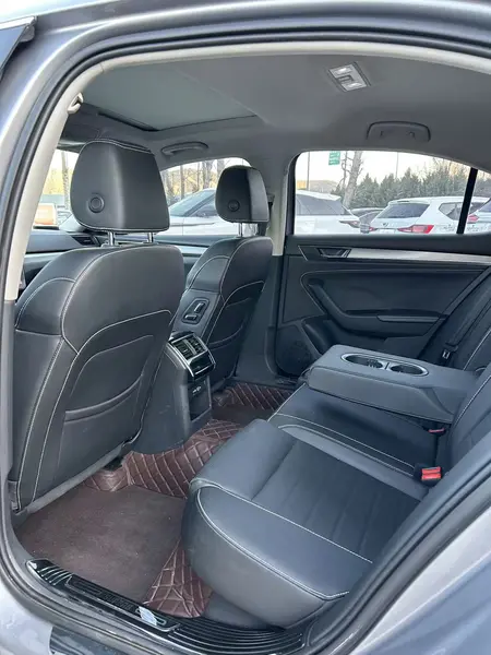 catalog-car-9