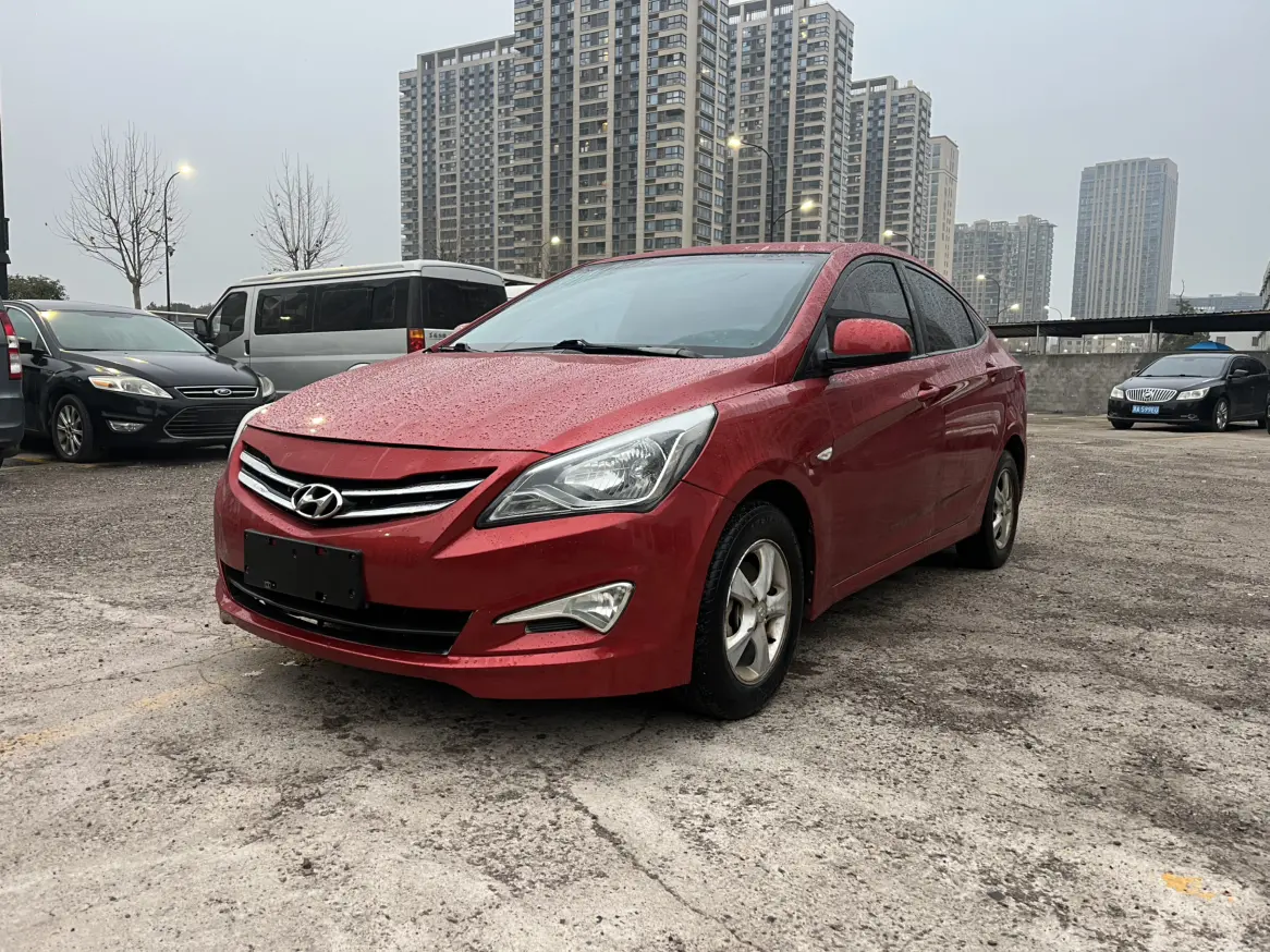 Hyundai Verna (Rena)  из Китая