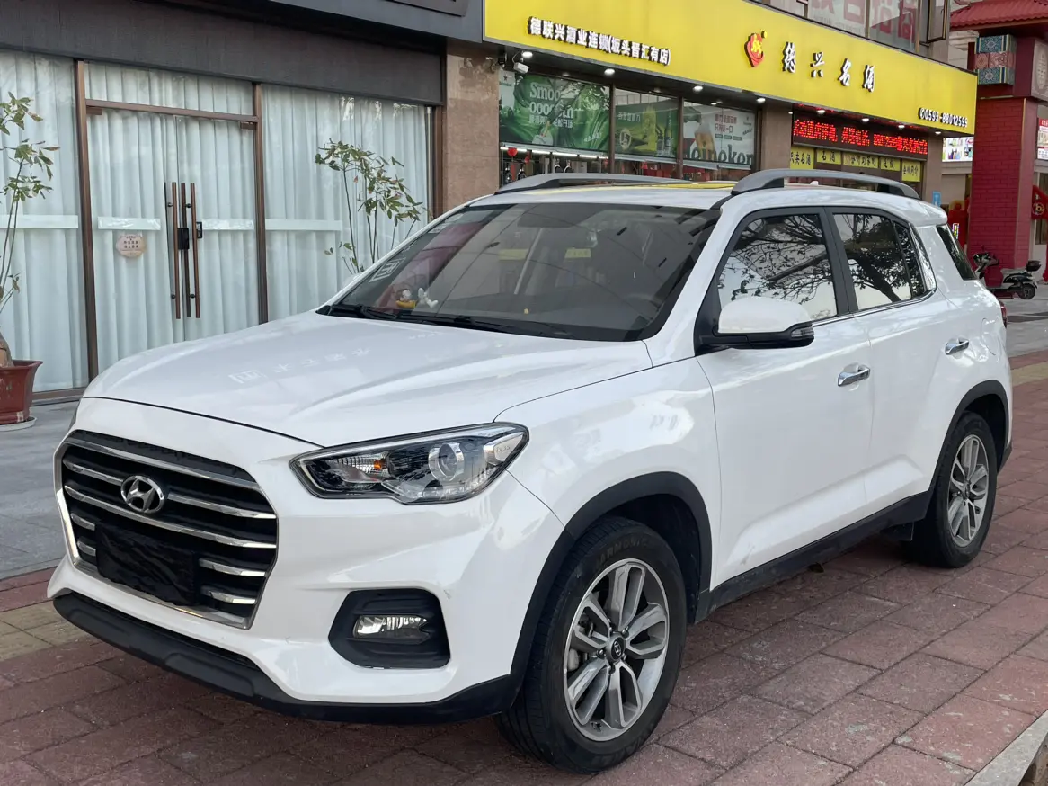 Hyundai ix35  из Китая