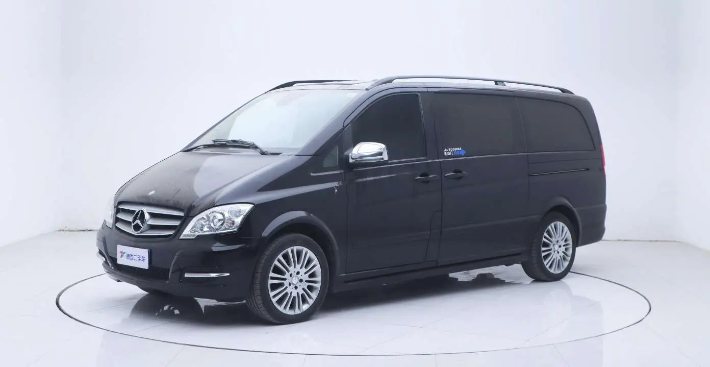 Mercedes-Benz Viano  из Китая