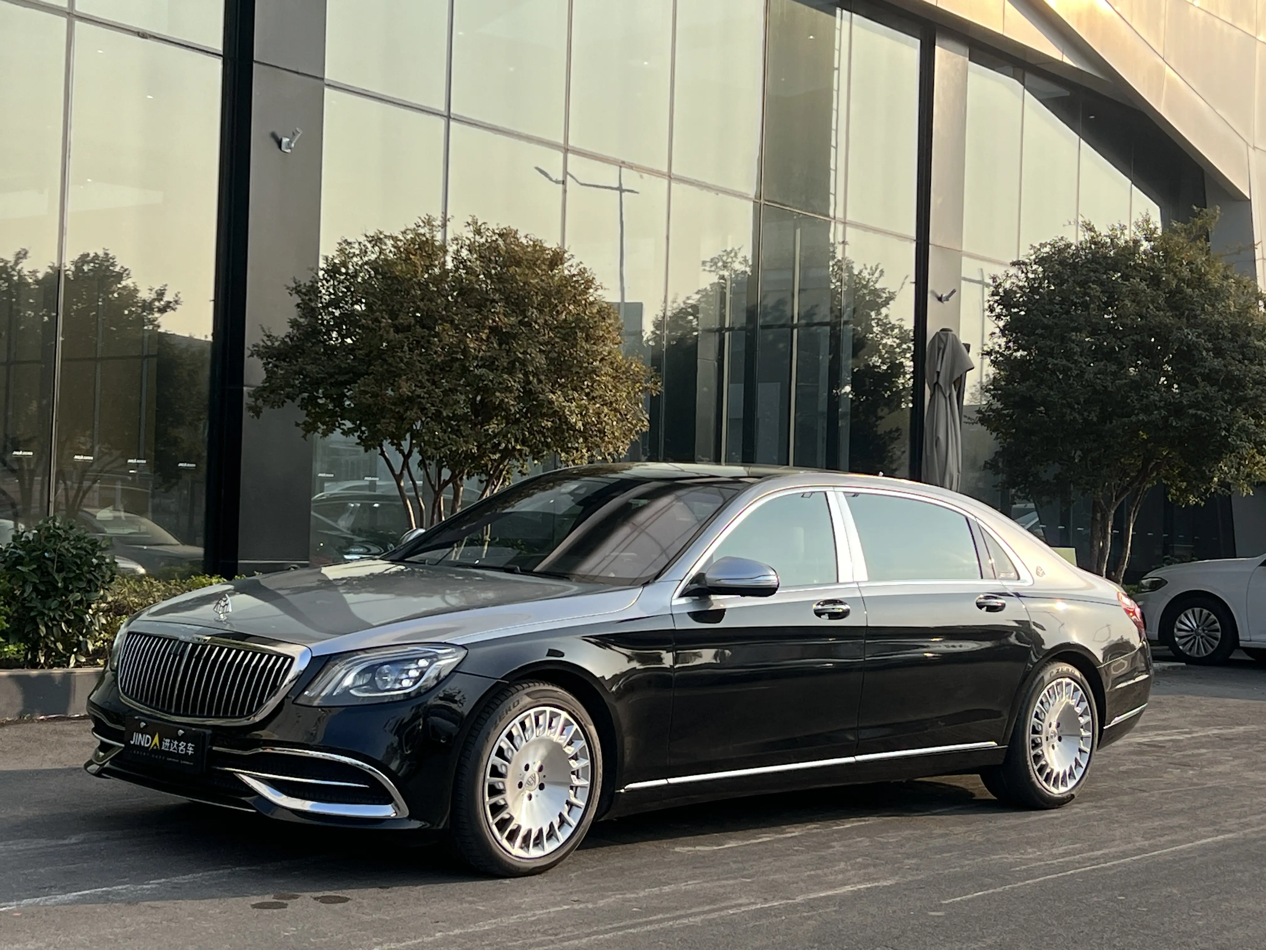 Mercedes-Benz Maybach S-Class