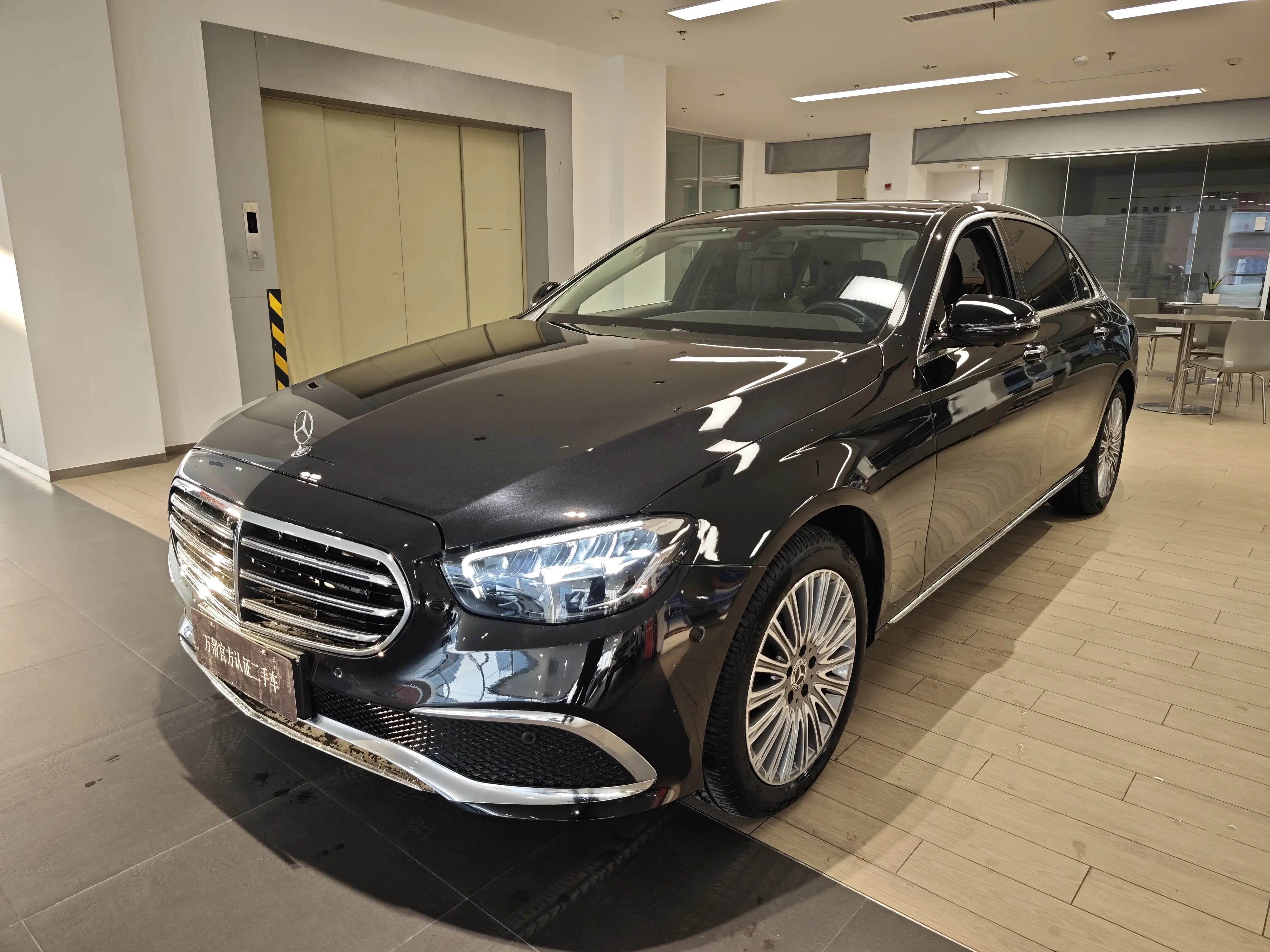 Mercedes-Benz E-Class  из Китая