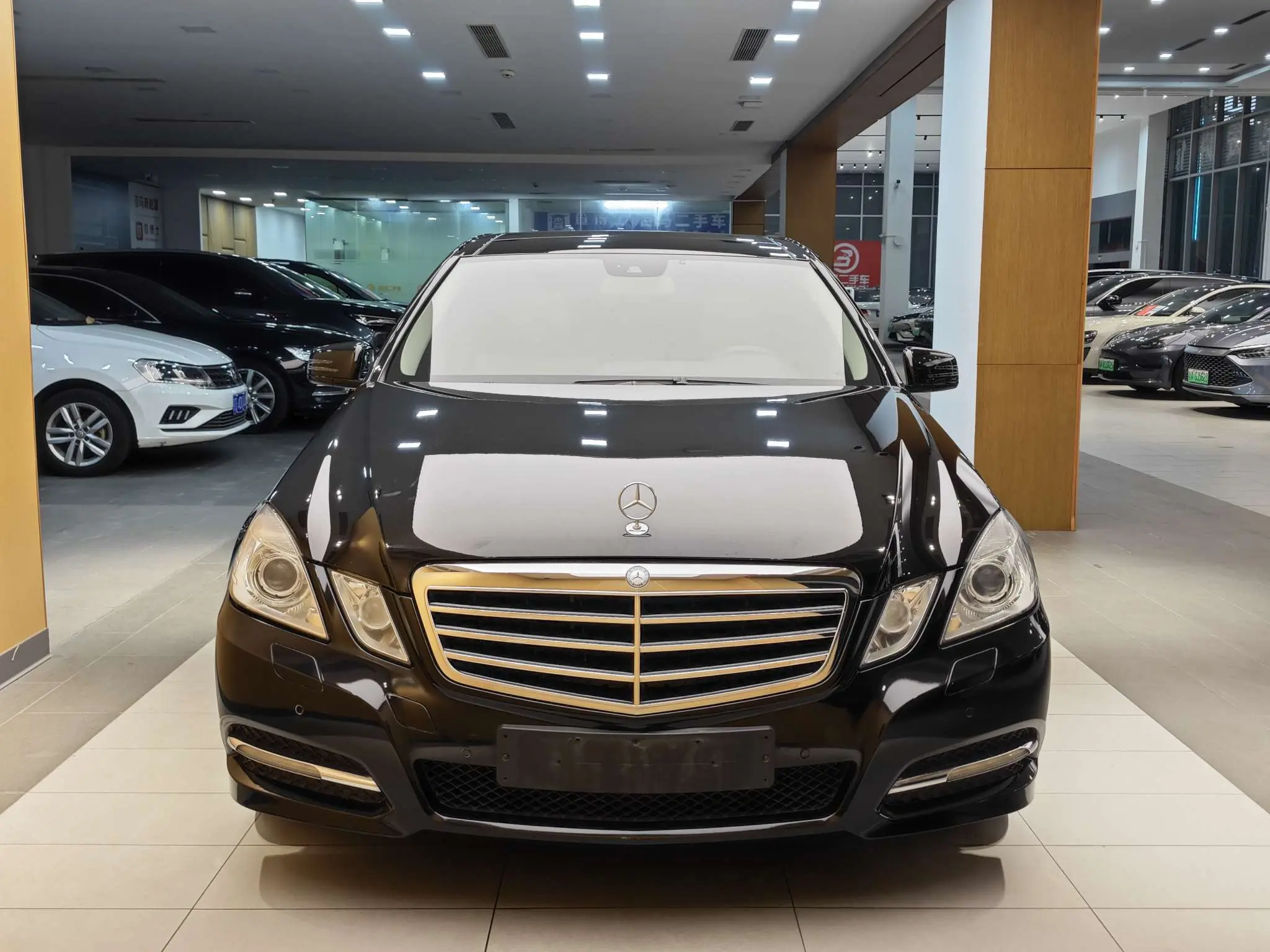 Mercedes-Benz E-Class  из Китая