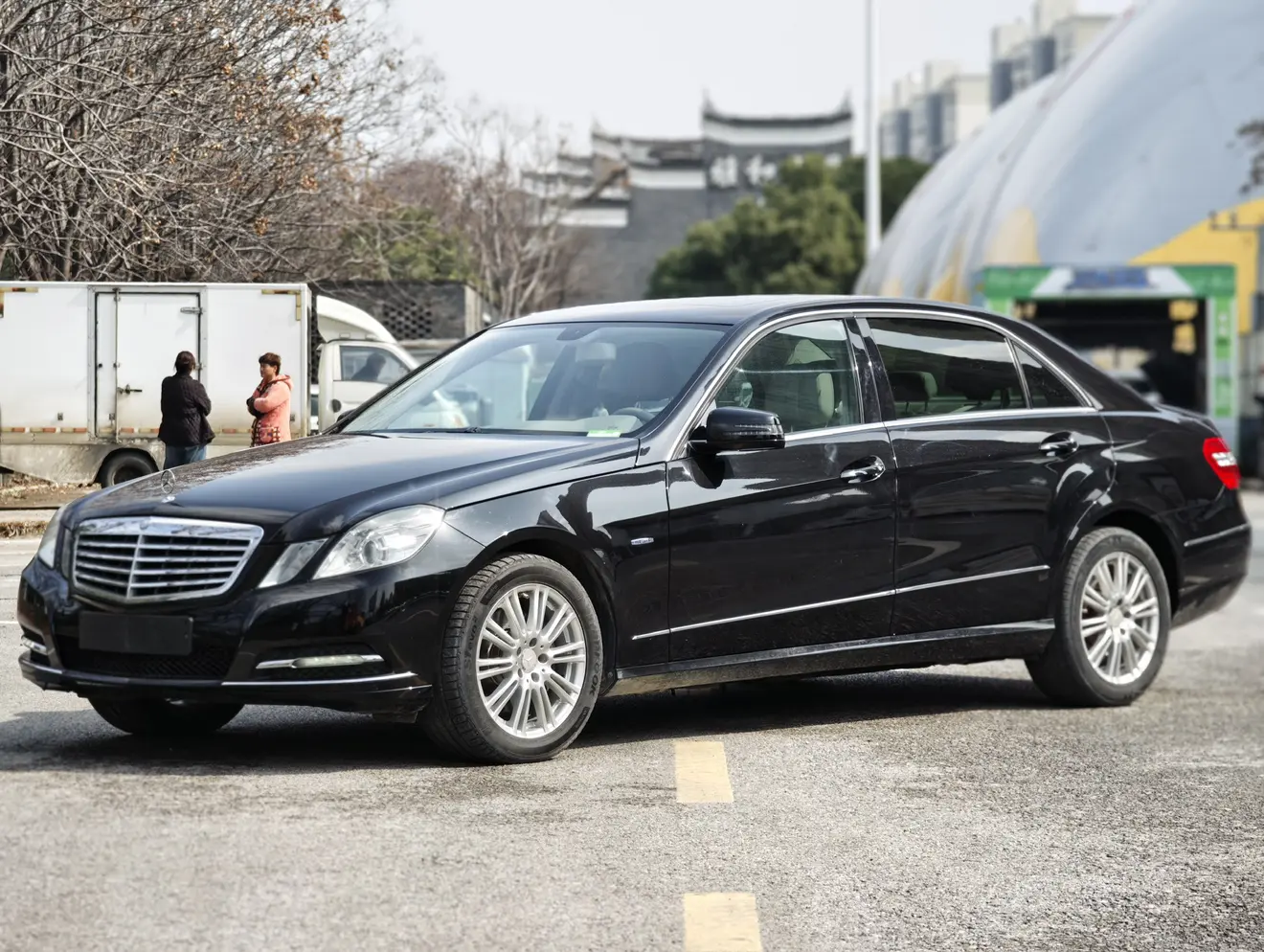 Mercedes-Benz E-Class  из Китая