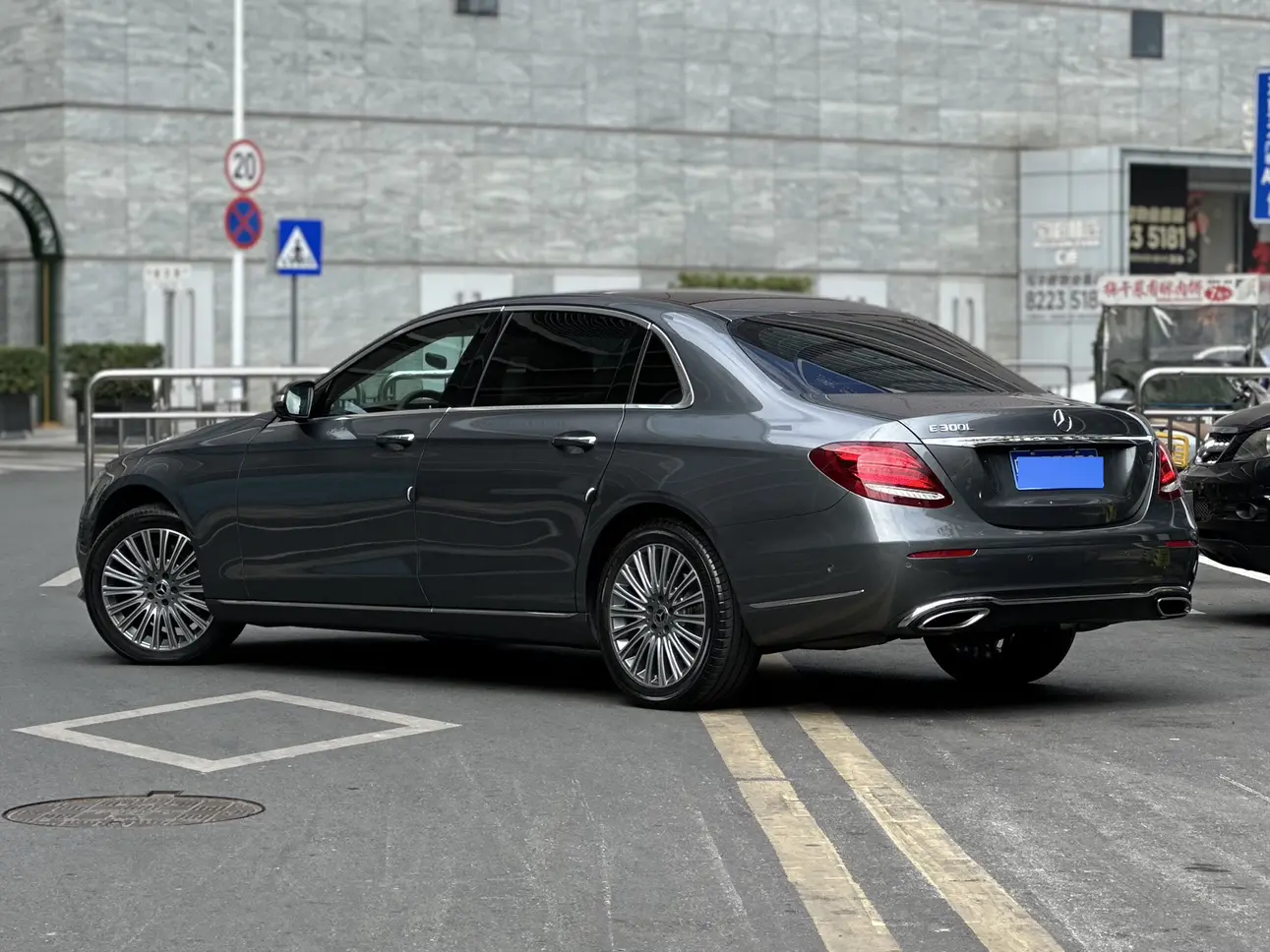 Mercedes-Benz E-Class  из Китая
