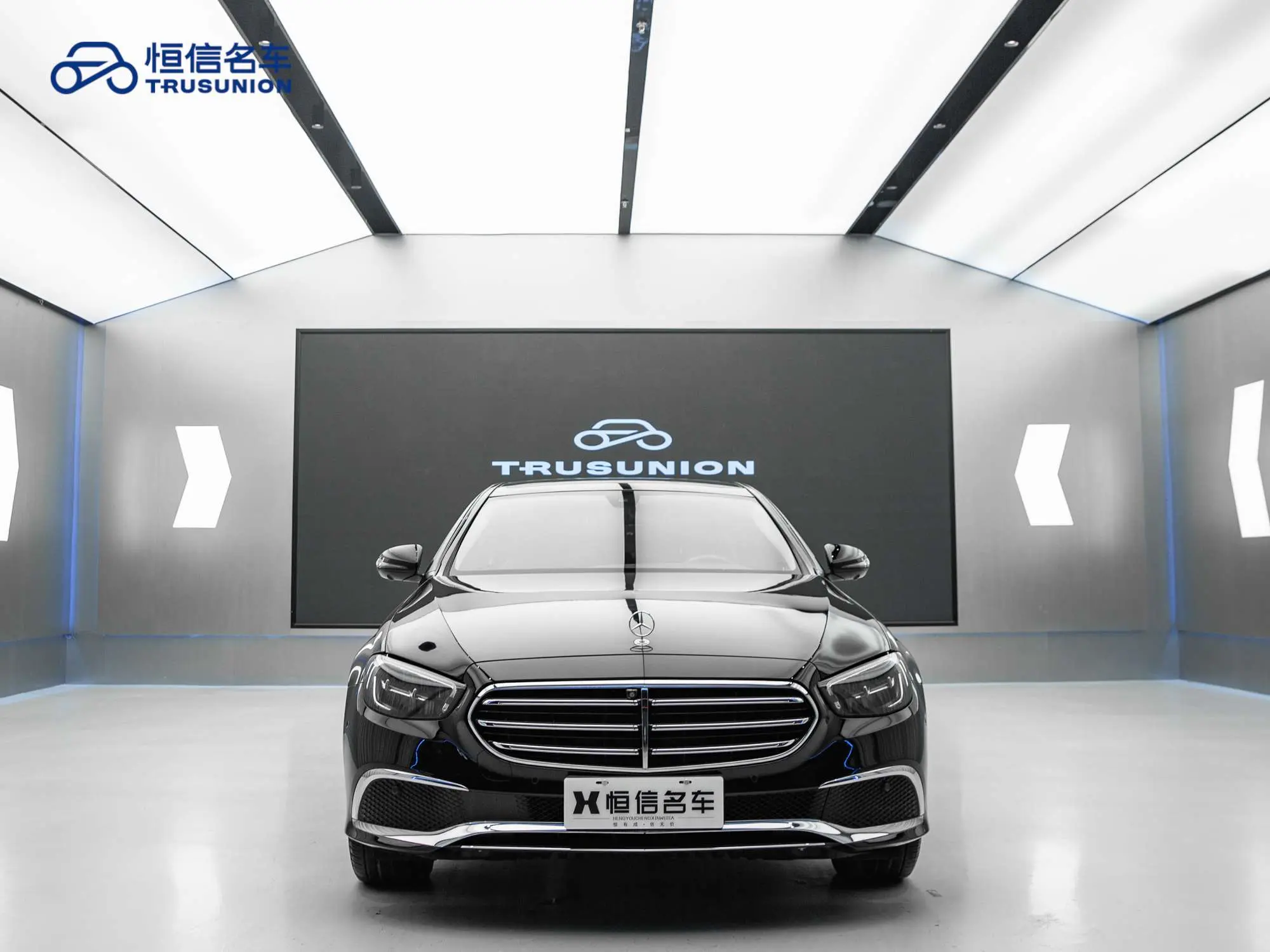 Mercedes-Benz E-Class  из Китая