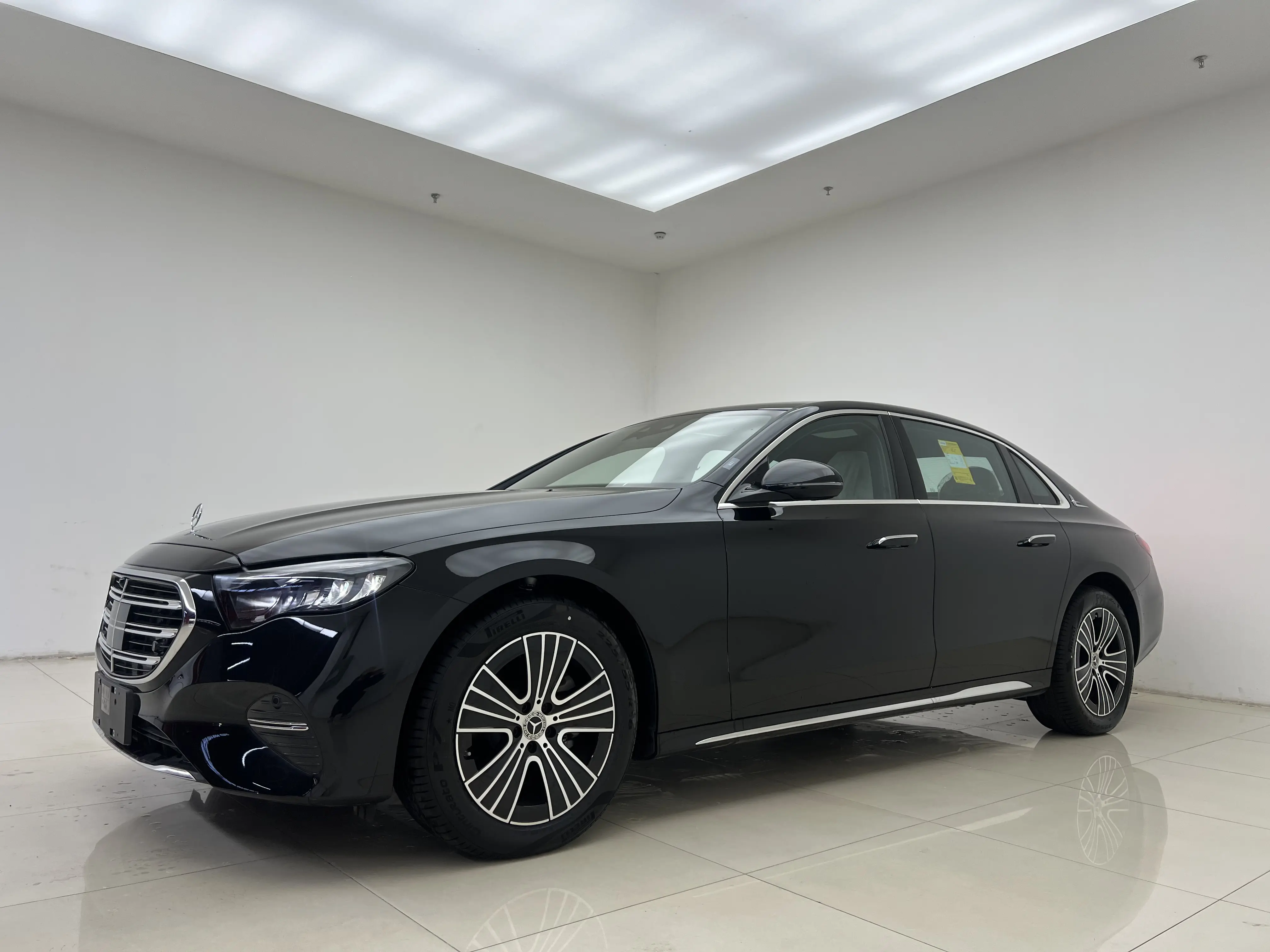 Mercedes-Benz E-Class  из Китая