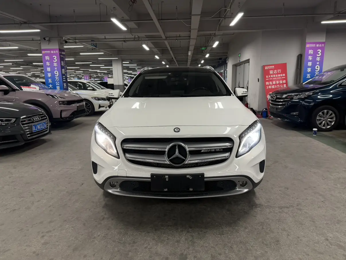 Mercedes-Benz GLA  из Китая