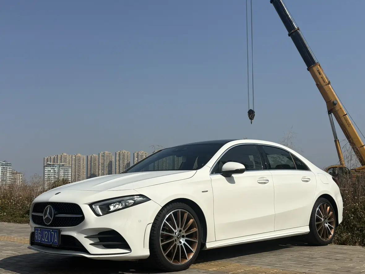 Mercedes-Benz Mercedes Benz A Class  из Китая