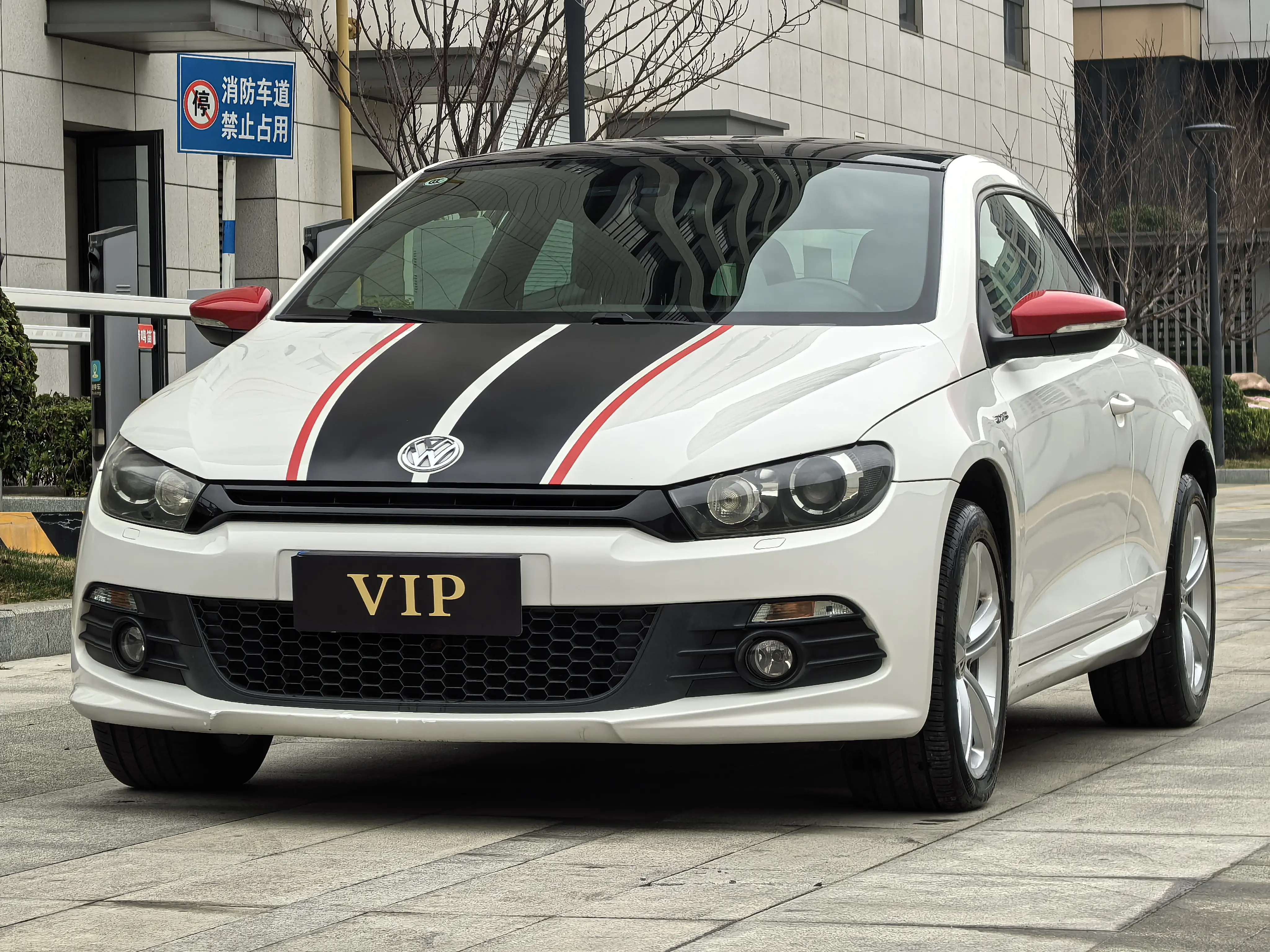 Volkswagen Scirocco  из Китая