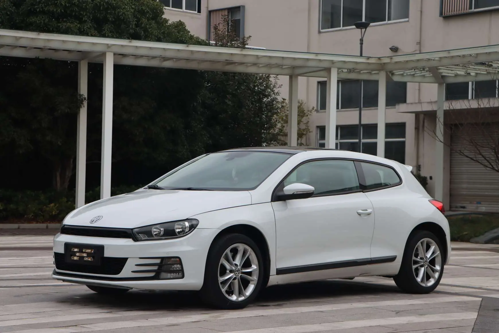 Volkswagen Scirocco  из Китая