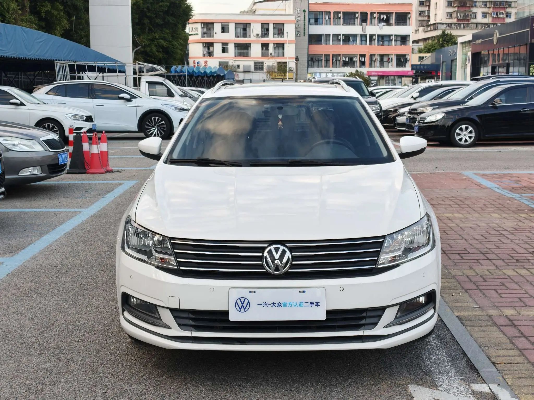 Volkswagen Langxing  из Китая