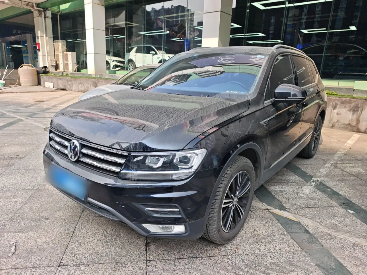 Volkswagen Tiguan L  из Китая