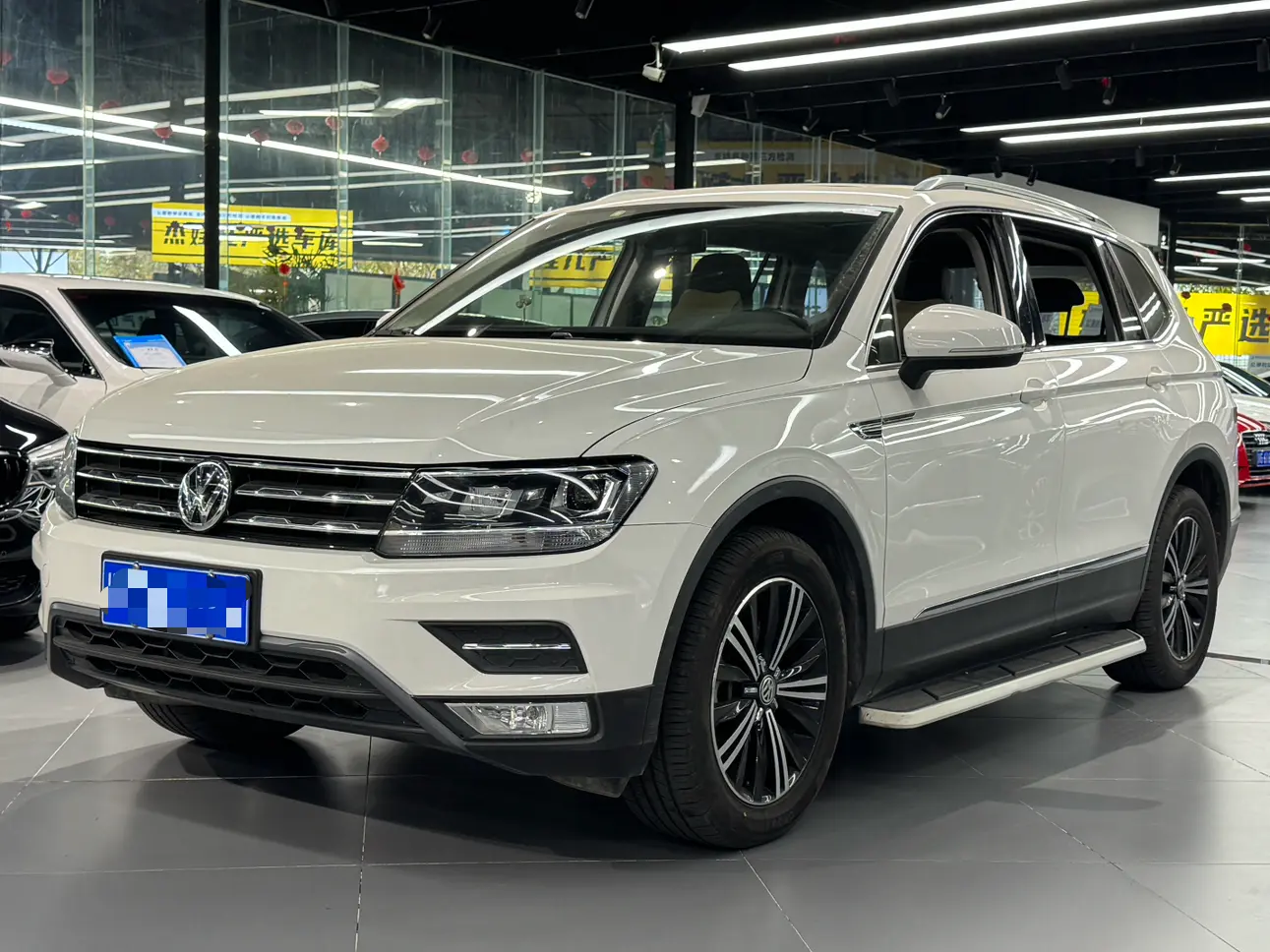 Volkswagen Tiguan L  из Китая