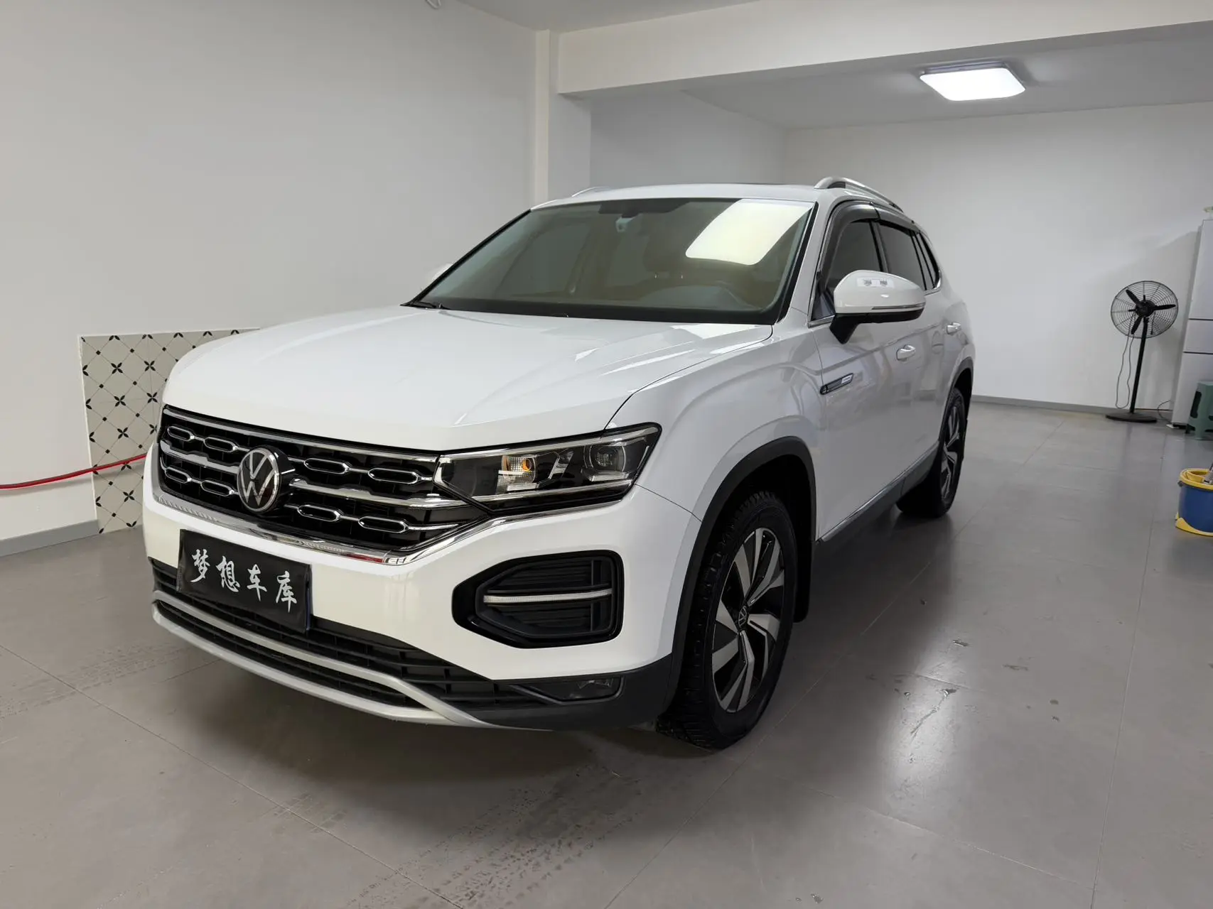 Volkswagen Tayron  из Китая